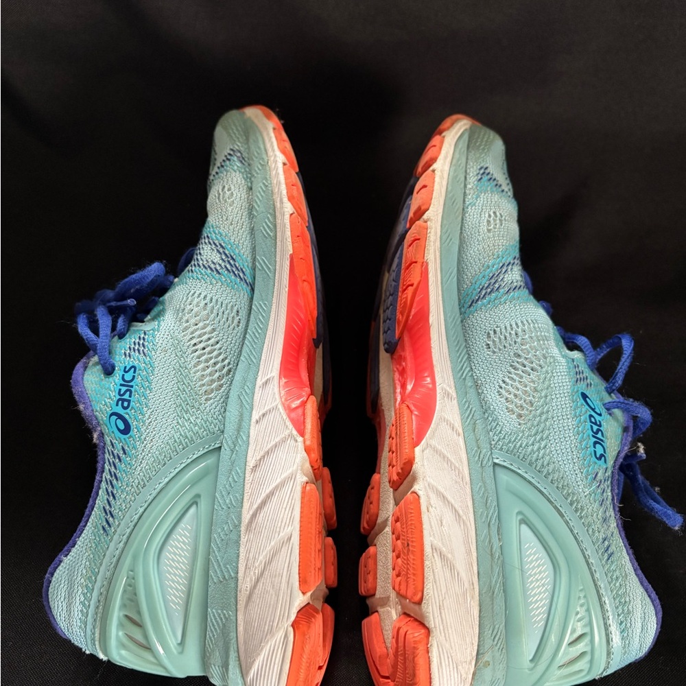 ASICS Running Shoes - Picture 3 of 8